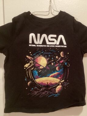 NASA space t-shirt (12-18 mo.)
